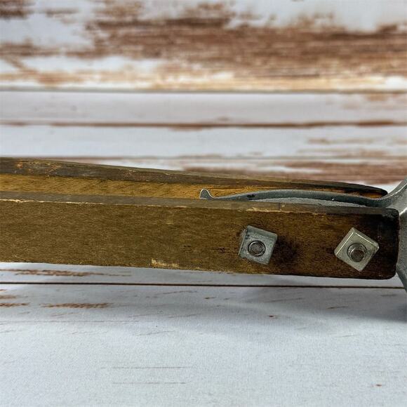 Vintage E.L. Sweet & Son Tonawanda NY Sinker Mould by Slaymaker w/Wooden Handle - Picture 4 of 4